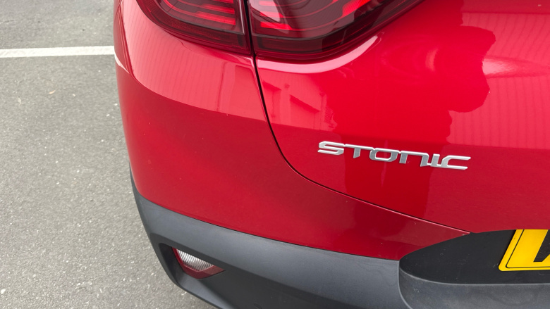 Kia Stonic 1.0T GDi 48V 98 GT-Line S 5dr DCT Petrol Estate